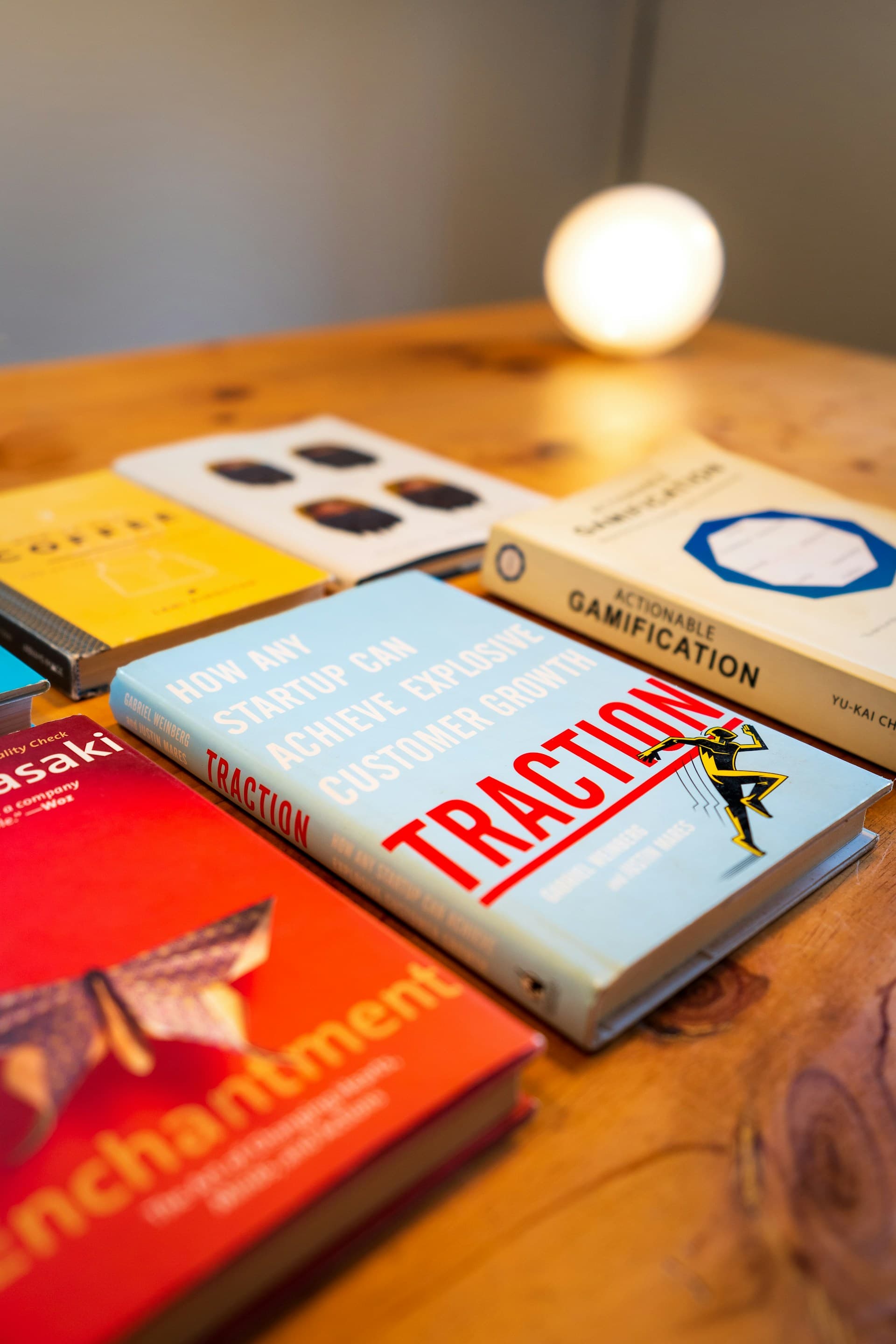 Cover image for The Engineering of Viral Adoption: 6 Essential Books to Master Growth Hacking