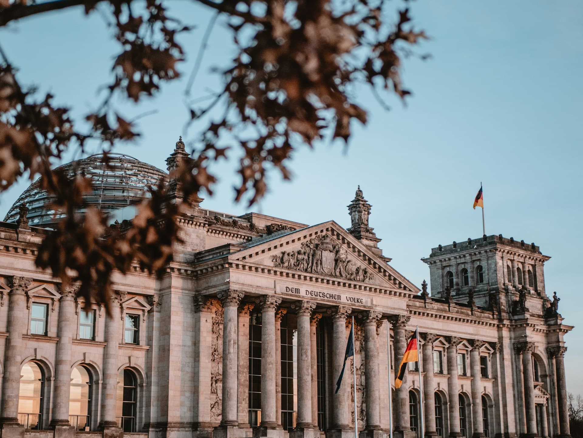 Cover image for Beyond the German Miracle: Essential Books for Understanding the New European Crisis